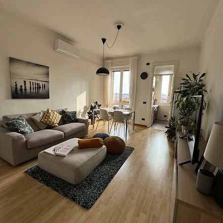 Апартаменти Trilocale Con Due Balconi A Isola Porta Nuova Мілан Екстер'єр фото